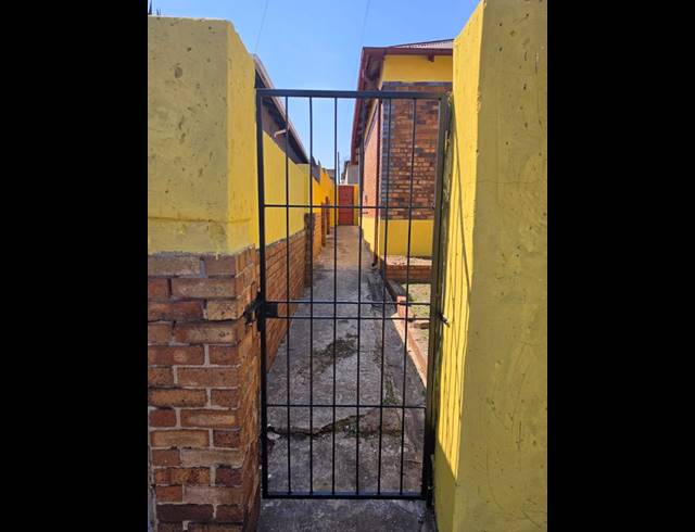 3 BEDROOM HOUSE FOR SALE IN ROSETTENVILLE